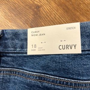 American Eagle curvy mom jean